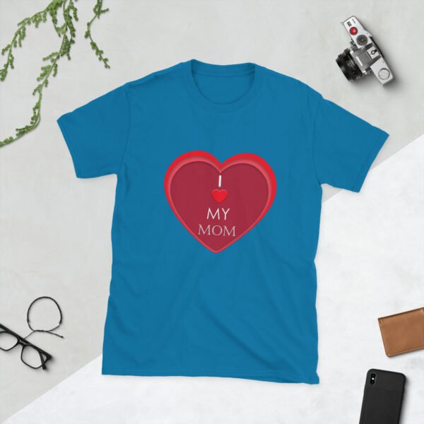 I Love My Mom T-Shirt – A Heartfelt Gift for Mother's Day - Image 3