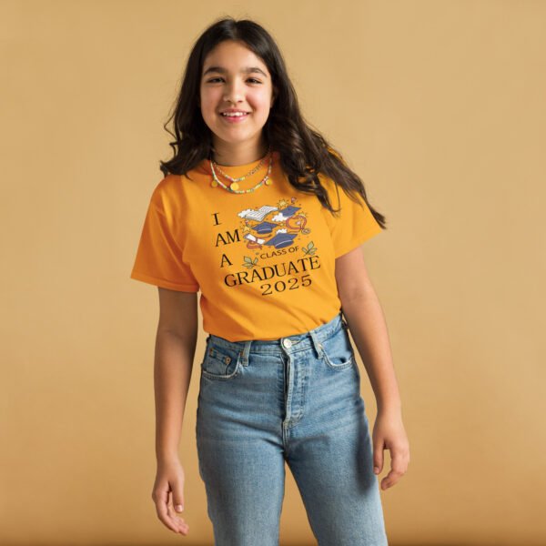 I Am A Graduate 2025 T-Shirt for Women | Stylish Graduation Tee - Image 15