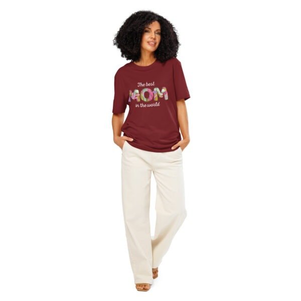 The Best Mom in the World T-Shirt – Heartfelt Gift for Her - Image 19