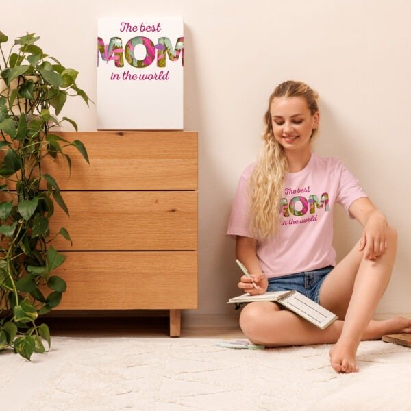 The Best Mom in the World T-Shirt – Heartfelt Gift for Her - Image 16
